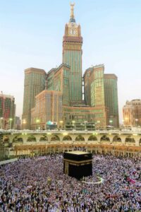 Pilgrims enjoying a luxury 5-star Hajj experience with 7 Seas Hajj & Umrah Services